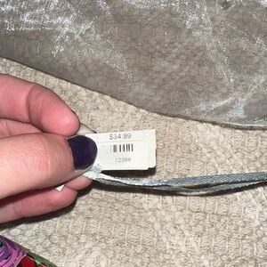 Super cute flower slides , great for spring and summer!